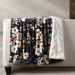 Life Comfort Ultimate Faux Fur Throw